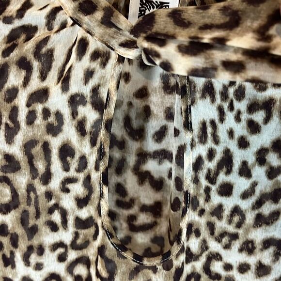 Anne Klein leopard print Long Sleeve Tie Bow Neckline Size Small - Picture 4 of 9